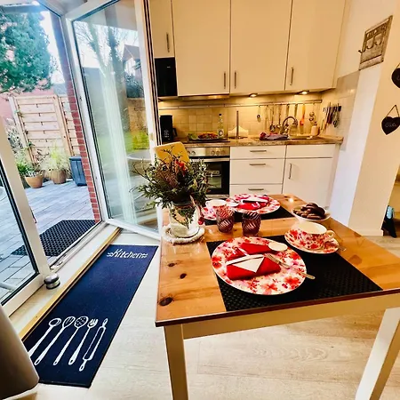 Apartmán Solund - Sonne Im Herzen - Ruhige Und Sonnige Mit Terrasse Und Garten Nahe Und Ostsee *