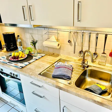 Apartmán Solund - Sonne Im Herzen - Ruhige Und Sonnige Mit Terrasse Und Garten Nahe Und Ostsee Schönhagen